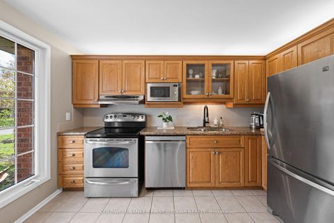 Photo 5 at 34 Melville Drive, Nepean (Pheasant Run), Ottawa
