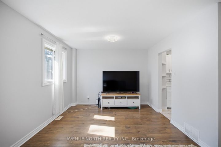 Photo 13 at 6 WOLFGANG Drive, Nepean (Knollsbrook), Ottawa