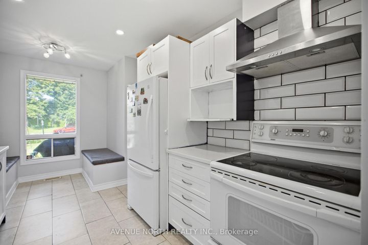 Photo 16 at 6 WOLFGANG Drive, Nepean (Knollsbrook), Ottawa