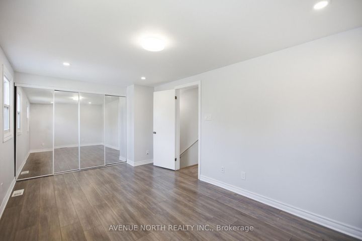 Photo 23 at 6 WOLFGANG Drive, Nepean (Knollsbrook), Ottawa
