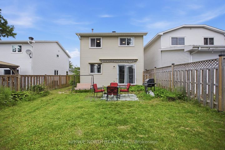 Photo 33 at 6 WOLFGANG Drive, Nepean (Knollsbrook), Ottawa
