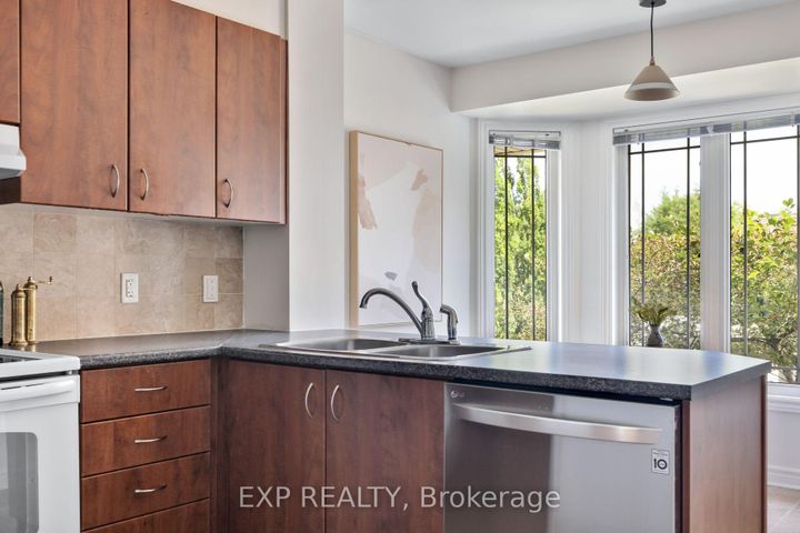 Photo 9 at 132 PASEO Private, Nepean (Centrepointe), Ottawa