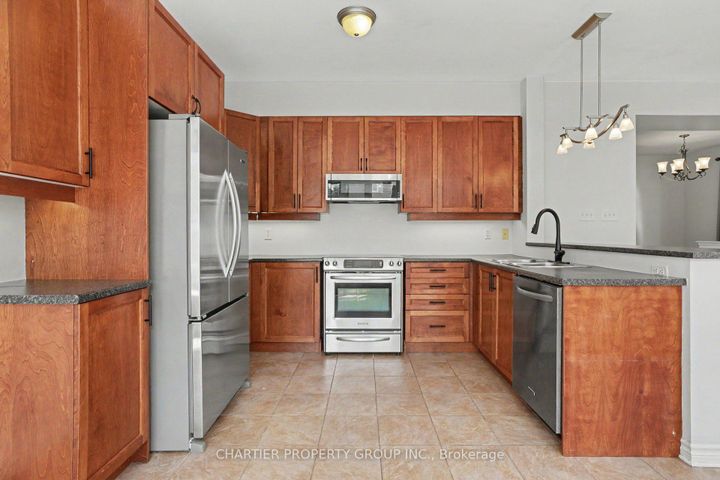 Photo 10 at 3442 River Run Avenue, Nepean (Half Moon Bay), Ottawa
