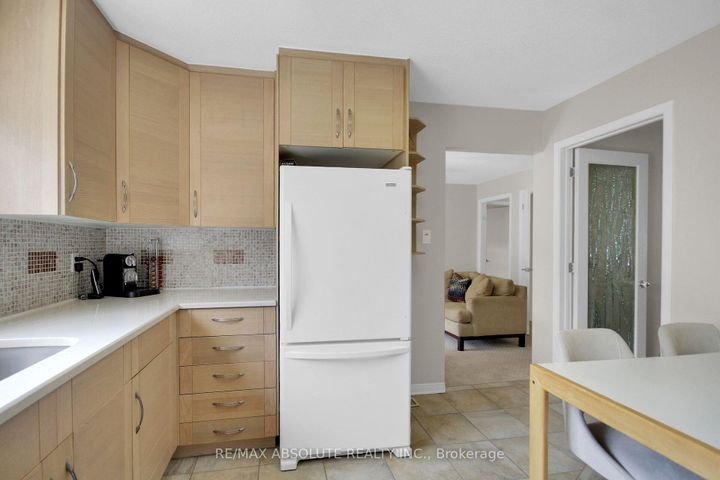 Photo 10 at 79 Shoreham Avenue, Nepean (Craig Henry/Woodvale), Ottawa