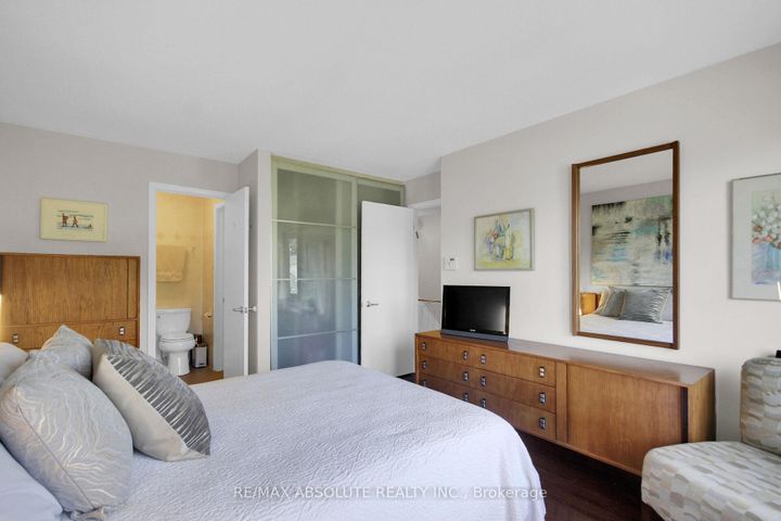 Photo 19 at 79 Shoreham Avenue, Nepean (Craig Henry/Woodvale), Ottawa