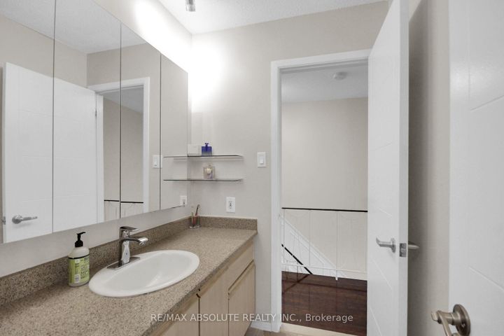Photo 22 at 79 Shoreham Avenue, Nepean (Craig Henry/Woodvale), Ottawa