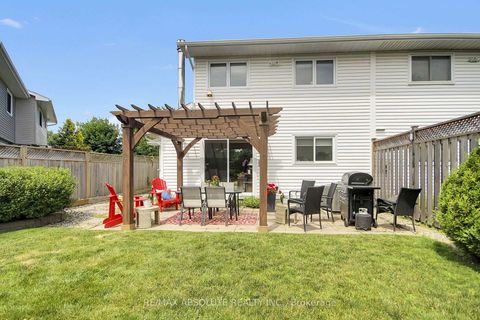 Photo 33 at 79 Shoreham Avenue, Nepean (Craig Henry/Woodvale), Ottawa