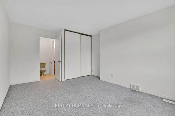 Photo 14 at 99 Craig Henry Drive, Nepean (Craig Henry/Woodvale), Ottawa