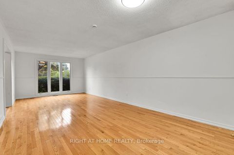 Photo 3 at 99 Craig Henry Drive, Nepean (Craig Henry/Woodvale), Ottawa