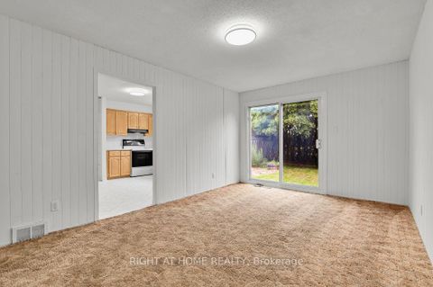 Photo 7 at 99 Craig Henry Drive, Nepean (Craig Henry/Woodvale), Ottawa