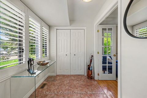 Photo 3 at 176 Sanford Avenue, Nepean (Courtland Park), Ottawa
