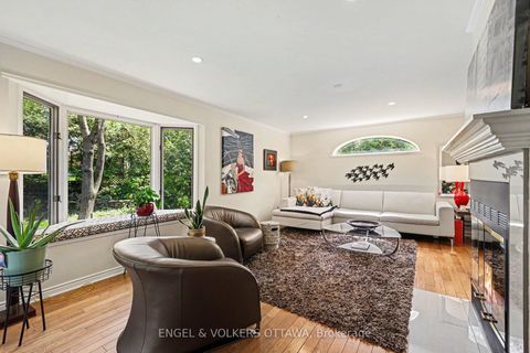 Photo 12 at 176 Sanford Avenue, Nepean (Courtland Park), Ottawa