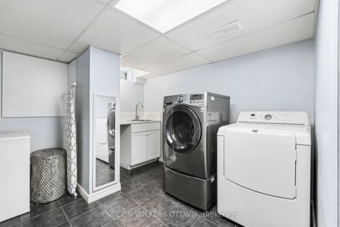 Photo 26 at 176 Sanford Avenue, Nepean (Courtland Park), Ottawa