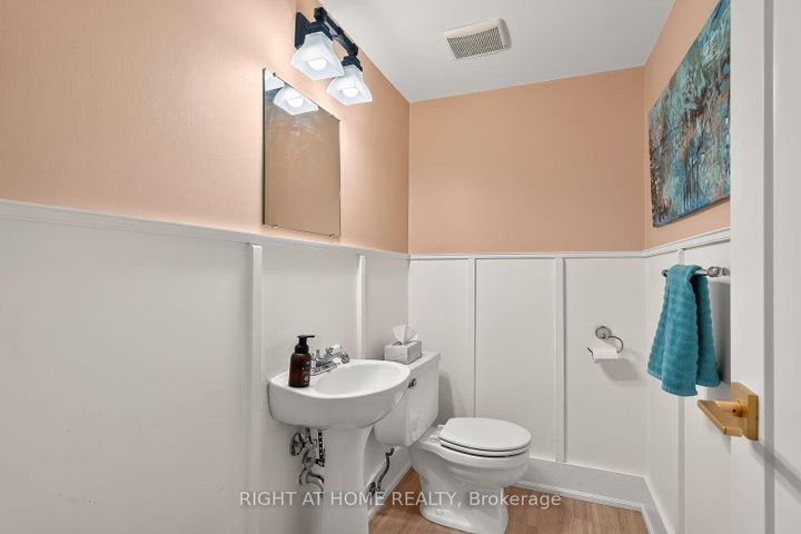 Photo 14 at 15 - 6B Shehyn Lane, Nepean (Tanglewood), Ottawa