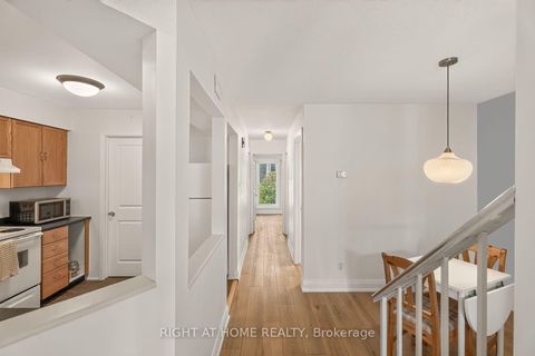 Photo 6 at 15 - 6B Shehyn Lane, Nepean (Tanglewood), Ottawa
