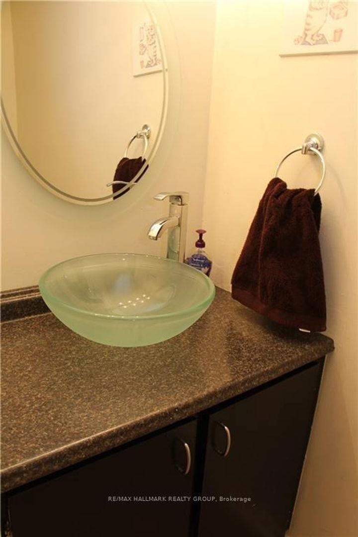 Photo 11 at 4 - 14 Sweetbriar Circle, Nepean (Pheasant Run), Ottawa