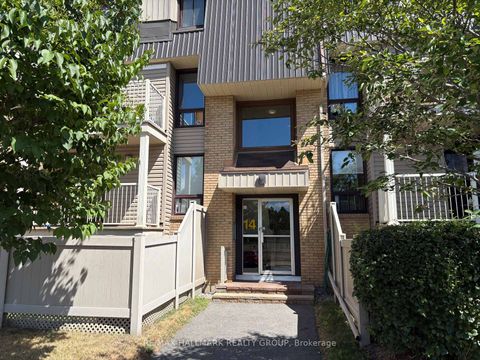 Photo 0 at 4 - 14 Sweetbriar Circle, Nepean (Pheasant Run), Ottawa