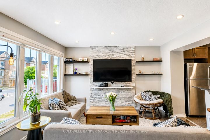 Photo 11 at 534 - 534 Snow Goose Street E, Nepean (Half Moon Bay), Ottawa
