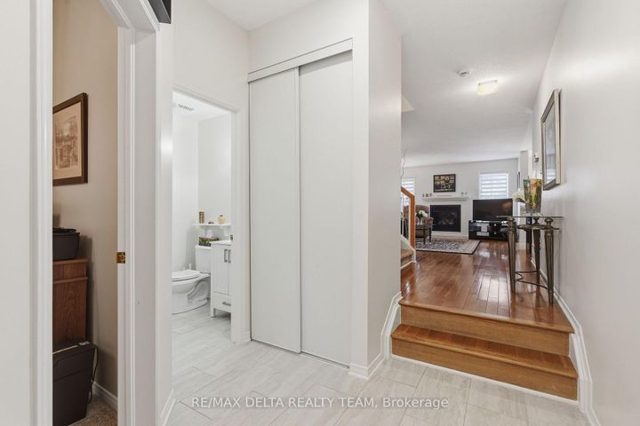 Photo 2 at 64 Collington Street, Nepean (Barrhaven East), Ottawa