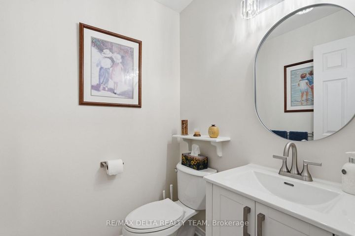 Photo 4 at 64 Collington Street, Nepean (Barrhaven East), Ottawa