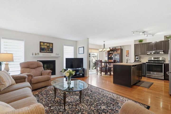 Photo 9 at 64 Collington Street, Nepean (Barrhaven East), Ottawa