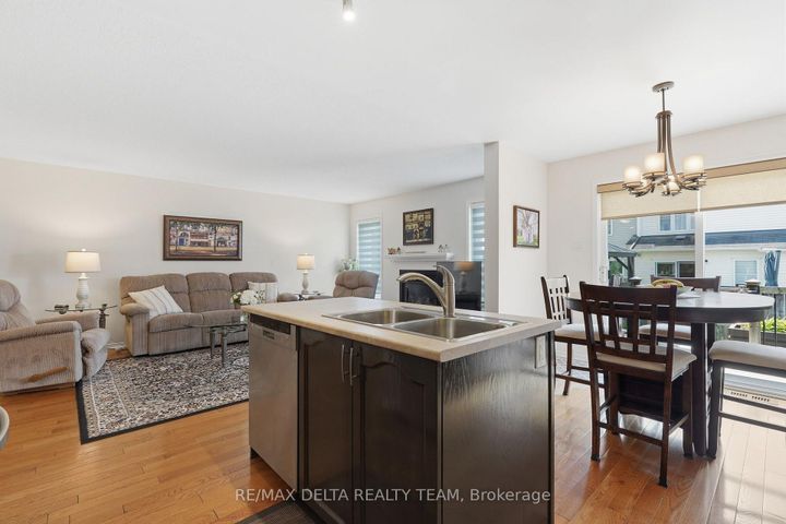 Photo 12 at 64 Collington Street, Nepean (Barrhaven East), Ottawa