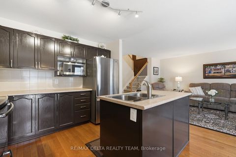 Photo 7 at 64 Collington Street, Nepean (Barrhaven East), Ottawa