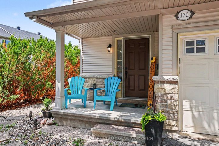 Photo 2 at 170 Prem Circle, Nepean (Cedargrove/Fraserdale), Ottawa