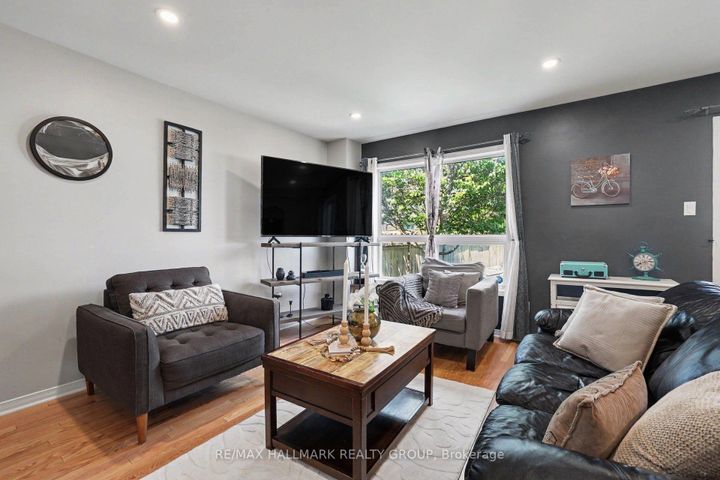 Photo 7 at 170 Prem Circle, Nepean (Cedargrove/Fraserdale), Ottawa
