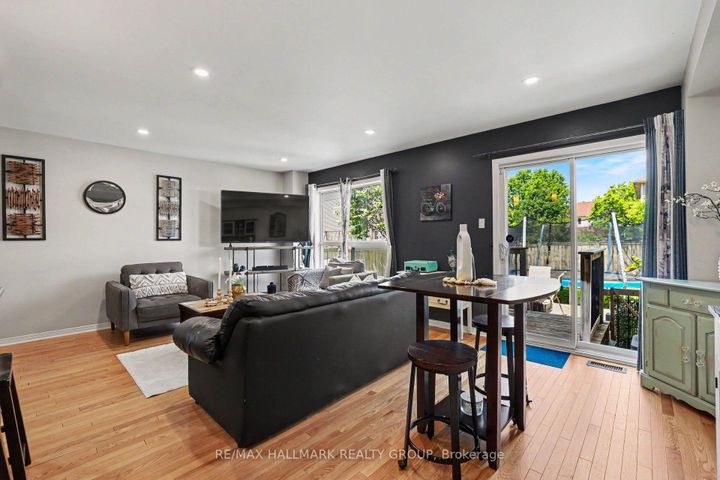 Photo 10 at 170 Prem Circle, Nepean (Cedargrove/Fraserdale), Ottawa