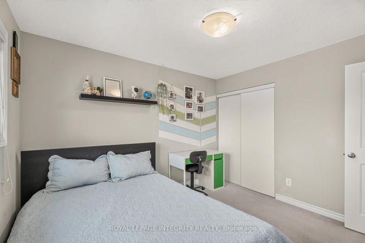 Photo 26 at 96 Russet Terrace, Nepean (Half Moon Bay), Ottawa