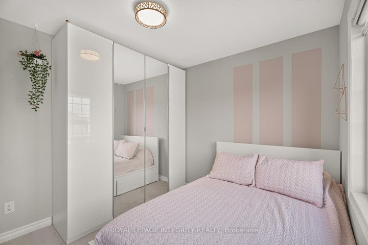 Photo 30 at 96 Russet Terrace, Nepean (Half Moon Bay), Ottawa
