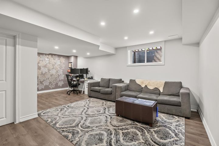 Photo 35 at 96 Russet Terrace, Nepean (Half Moon Bay), Ottawa