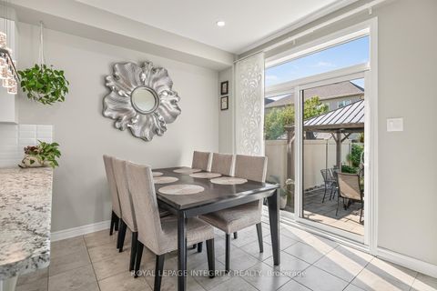 Photo 15 at 96 Russet Terrace, Nepean (Half Moon Bay), Ottawa