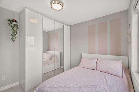 Photo 30 at 96 Russet Terrace, Nepean (Half Moon Bay), Ottawa
