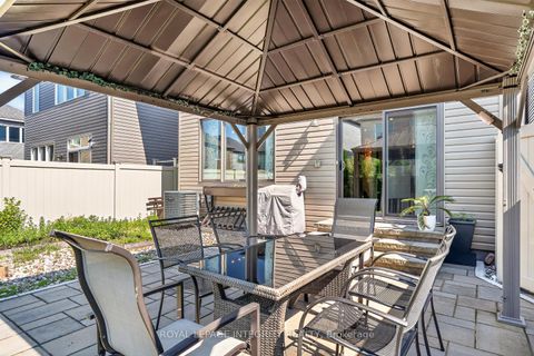 Photo 43 at 96 Russet Terrace, Nepean (Half Moon Bay), Ottawa