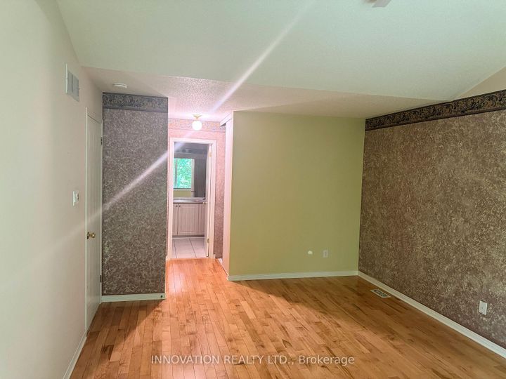 Photo 7 at 16 Jack Aaron Drive, Nepean (Craig Henry/Woodvale), Ottawa