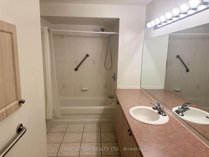 Photo 10 at 16 Jack Aaron Drive, Nepean (Craig Henry/Woodvale), Ottawa