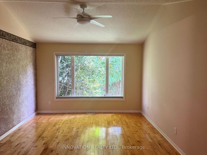 Photo 12 at 16 Jack Aaron Drive, Nepean (Craig Henry/Woodvale), Ottawa