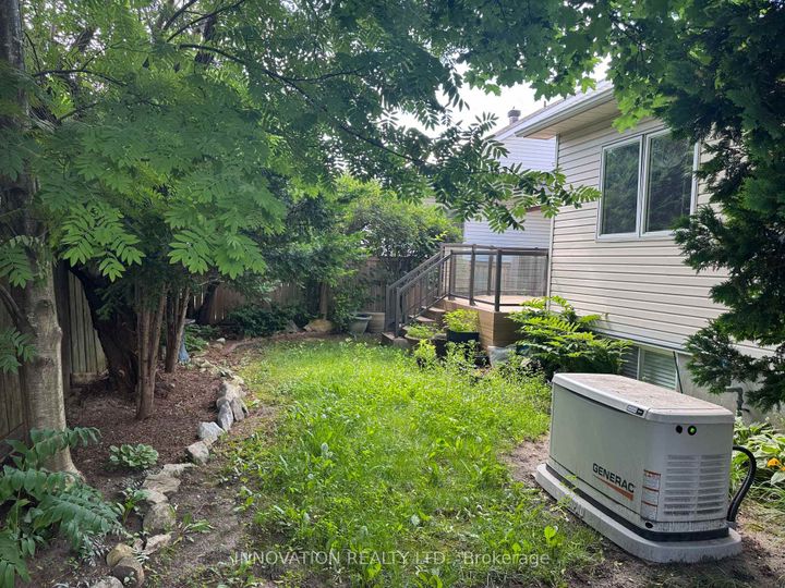 Photo 18 at 16 Jack Aaron Drive, Nepean (Craig Henry/Woodvale), Ottawa