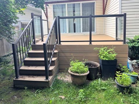 Photo 5 at 16 Jack Aaron Drive, Nepean (Craig Henry/Woodvale), Ottawa