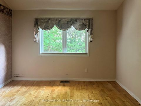 Photo 8 at 16 Jack Aaron Drive, Nepean (Craig Henry/Woodvale), Ottawa