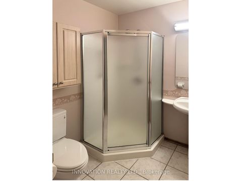 Photo 13 at 16 Jack Aaron Drive, Nepean (Craig Henry/Woodvale), Ottawa