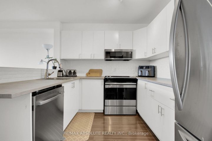 Photo 8 at 1403 - 1380 Prince Of Wales Drive, Nepean (Carleton Square), Ottawa