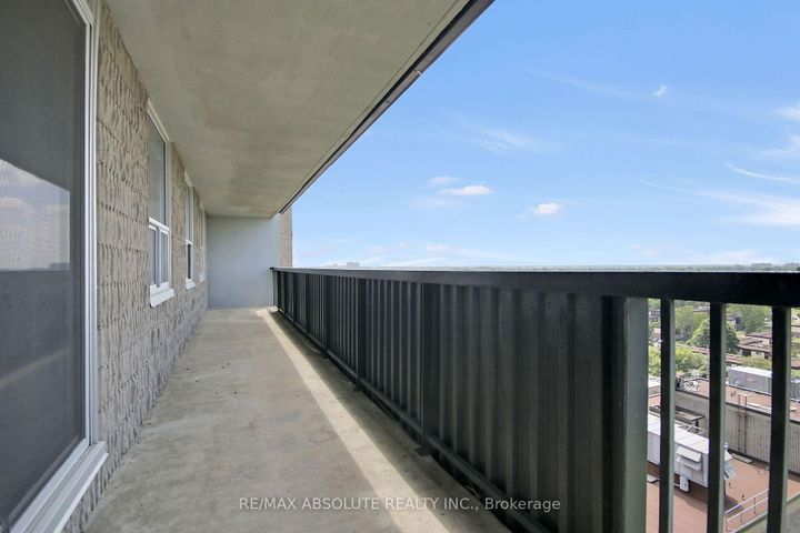 Photo 17 at 1403 - 1380 Prince Of Wales Drive, Nepean (Carleton Square), Ottawa