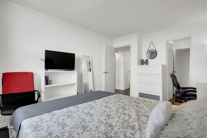 Photo 32 at 1403 - 1380 Prince Of Wales Drive, Nepean (Carleton Square), Ottawa