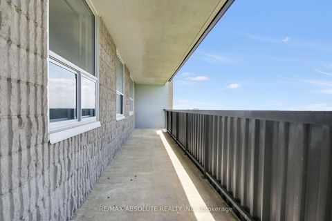 Photo 18 at 1403 - 1380 Prince Of Wales Drive, Nepean (Carleton Square), Ottawa