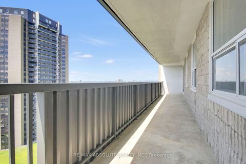 Photo 19 at 1403 - 1380 Prince Of Wales Drive, Nepean (Carleton Square), Ottawa