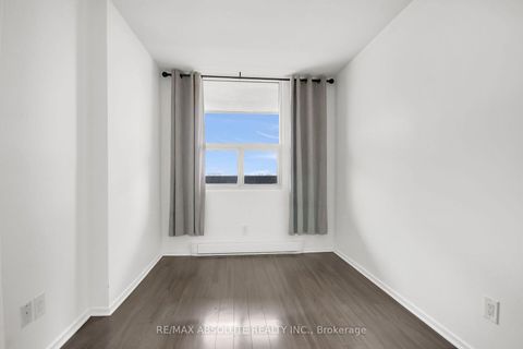 Photo 23 at 1403 - 1380 Prince Of Wales Drive, Nepean (Carleton Square), Ottawa