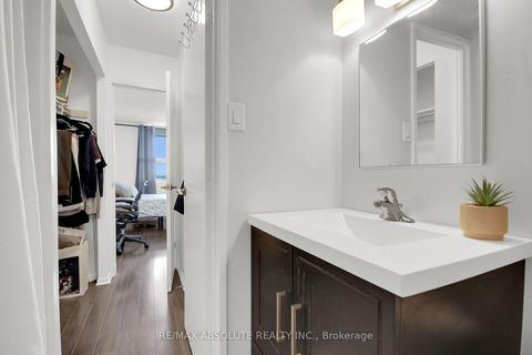 Photo 34 at 1403 - 1380 Prince Of Wales Drive, Nepean (Carleton Square), Ottawa